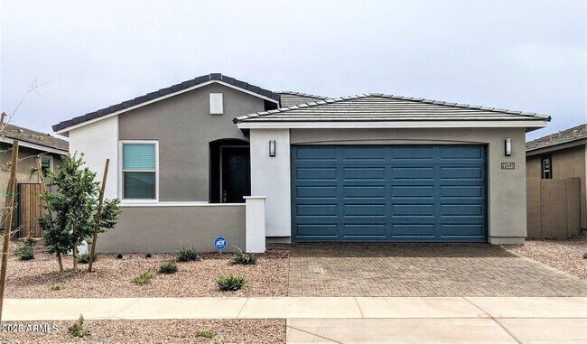 Primary Photo - 22495 E Rosa Rd