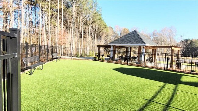 Building Photo - 5769 Tillman Way