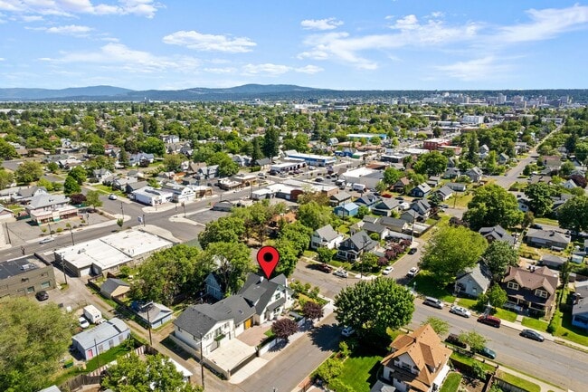 Building Photo - Beautiful Audubon 5 Bedroom Home! - Availa...