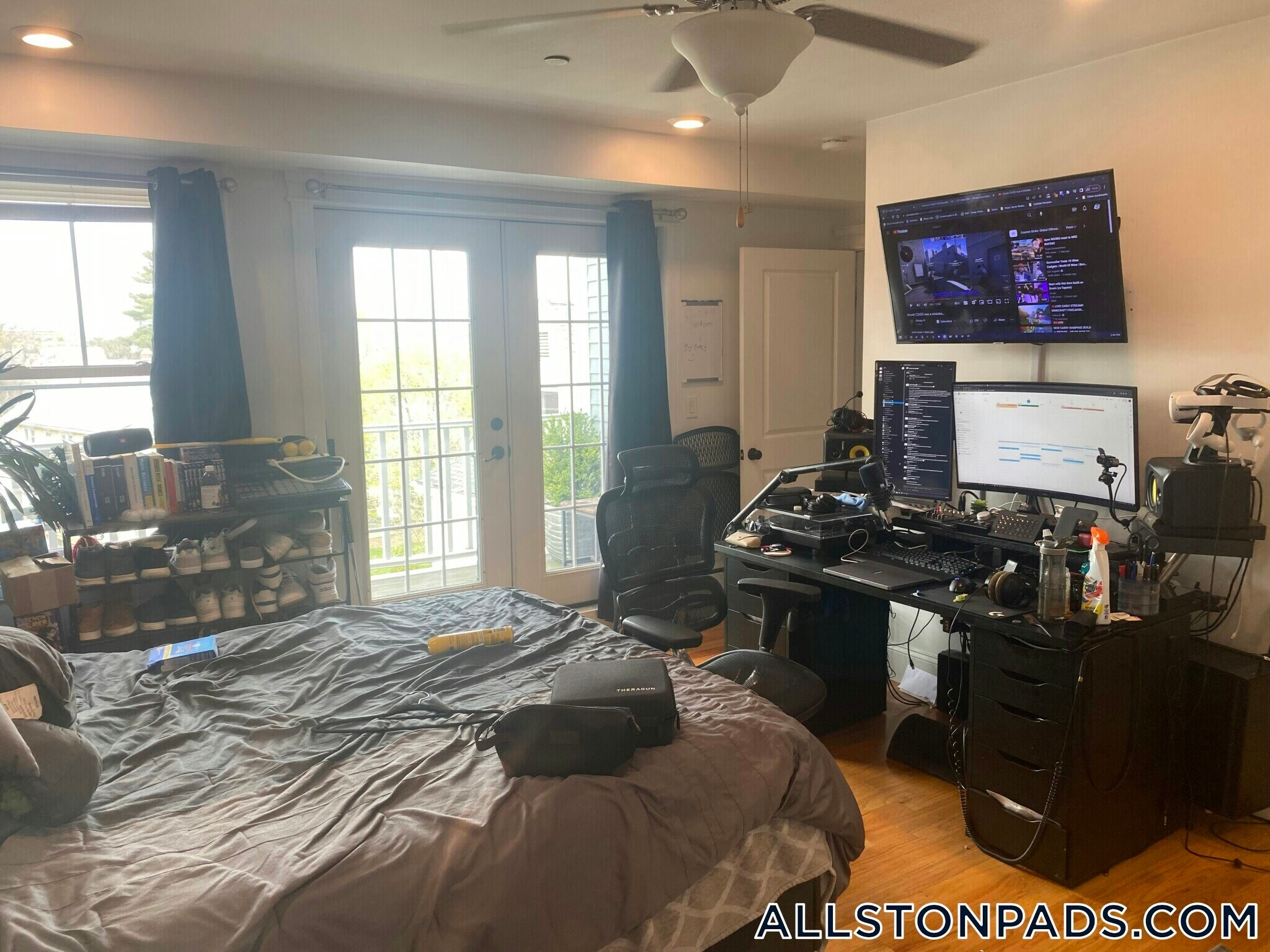 Building Photo - 14 Fern St