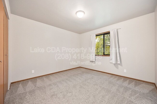 Building Photo - 11966 N Brighton Ct