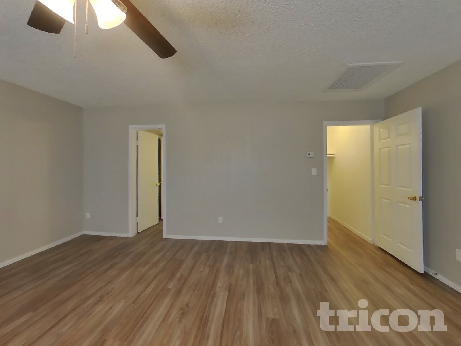 Building Photo - 8102 W Heatherbrae Dr
