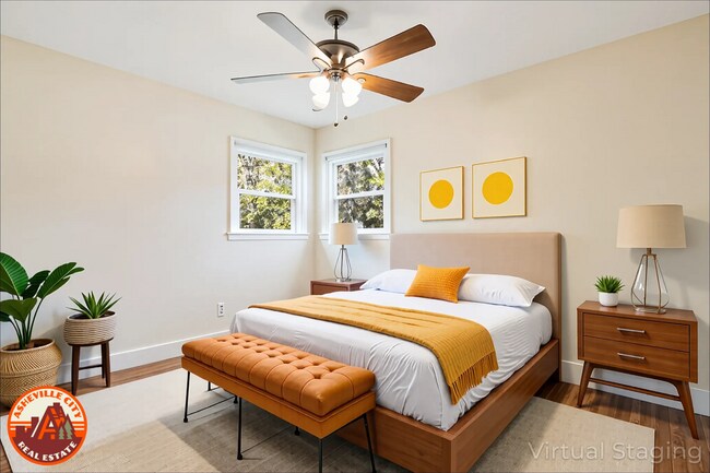 Building Photo - Sunny 2-Bedroom Home in Roosevelt Park | Fenced Yard + Basement