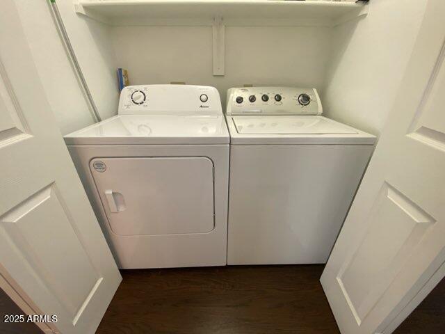 Building Photo - 1017 E Maryland Ave