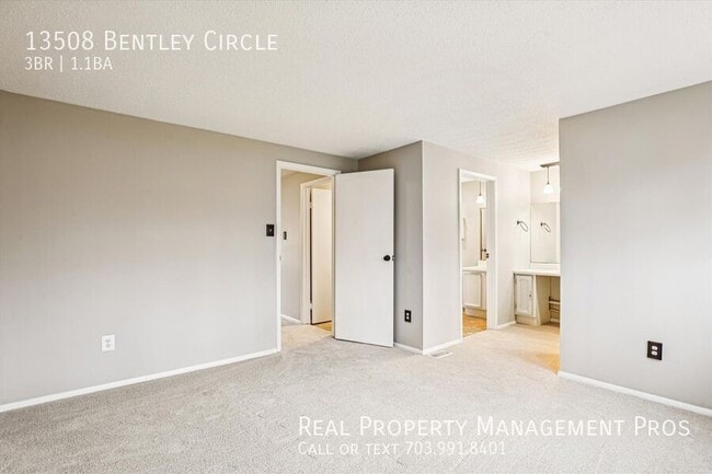 Building Photo - 13508 Bentley Cir