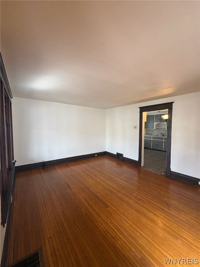 Building Photo - 189 Westminster Ave