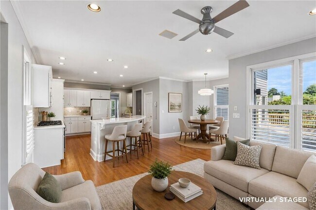 Building Photo - 520 Redding View Ct NW