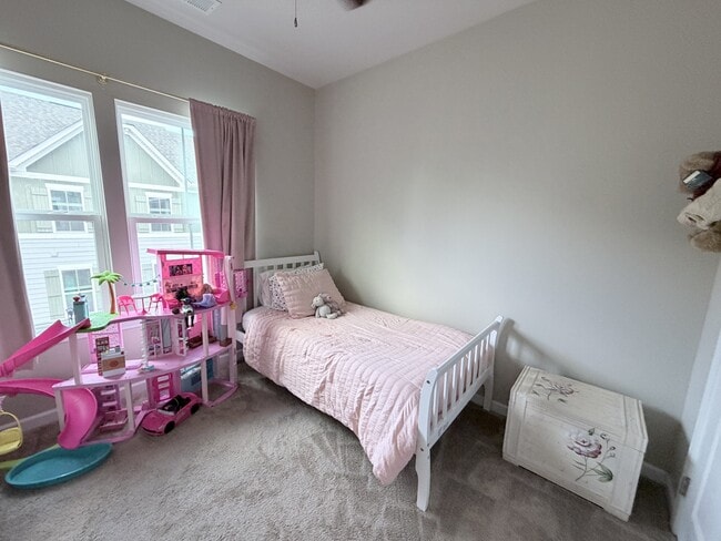 Building Photo - 606 Muddy Creek Rd