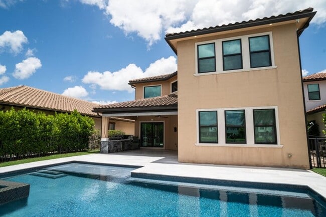 Building Photo - 8665 E Baypoint Cir