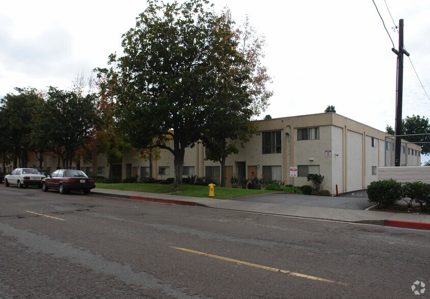 Vista Lane Apartments 14401450 2nd Ave Chula Vista CA 91911