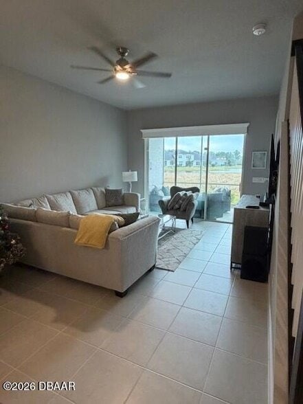 Building Photo - 6402 Hanfield Ln