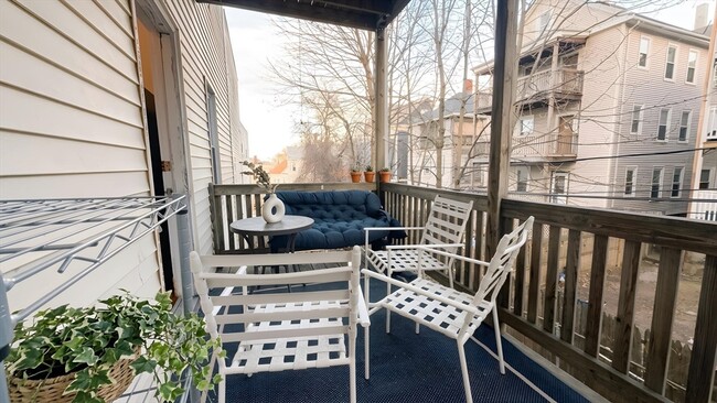 Building Photo - 26 Darling St