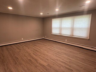 Building Photo - 367 Blue Ridge Dr