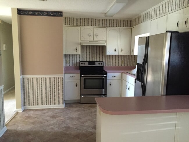 Building Photo - 3019 White Sand Dr