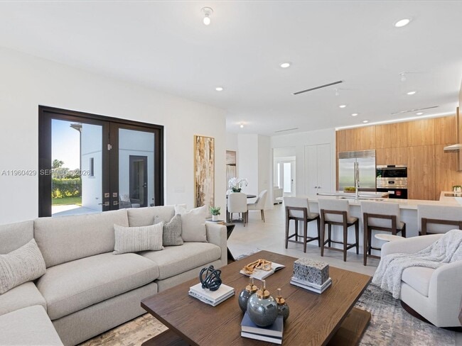 Building Photo - 19701 NE 16th Pl