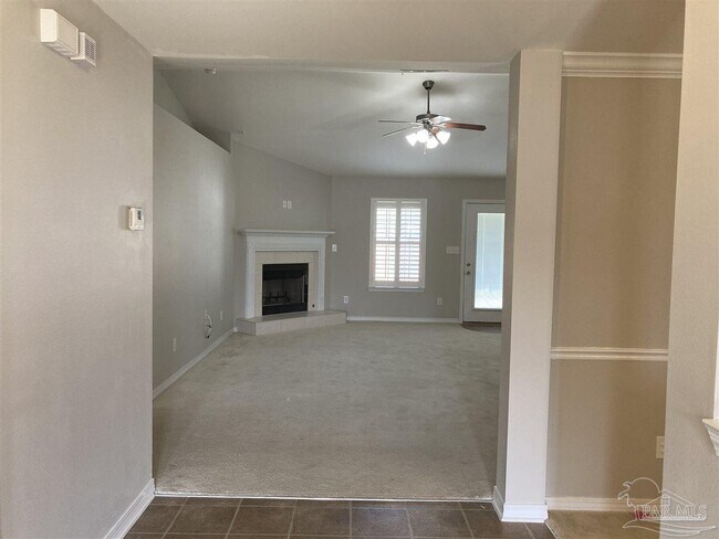 Building Photo - 8770 Kennedy Dr