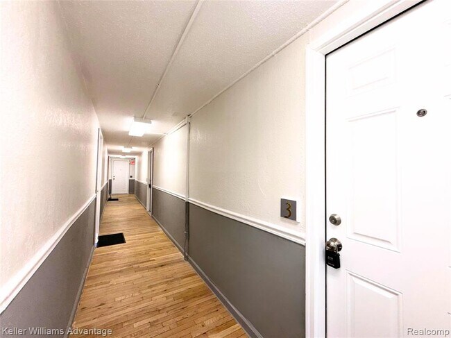 Building Photo - 29222 Grand River Ave