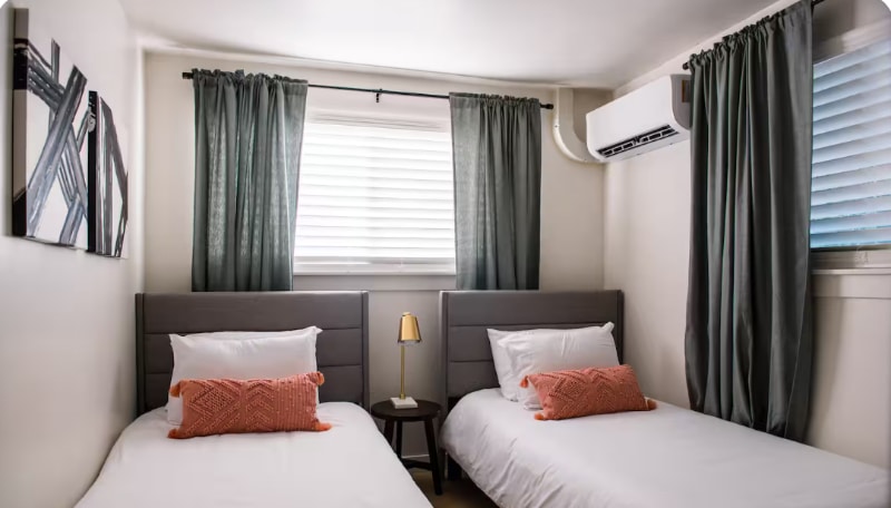 Building Photo - 1330 W 500 N