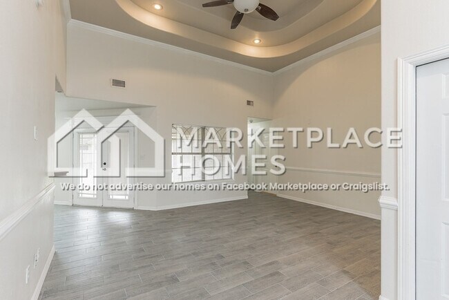 Building Photo - 5975 Diamondback