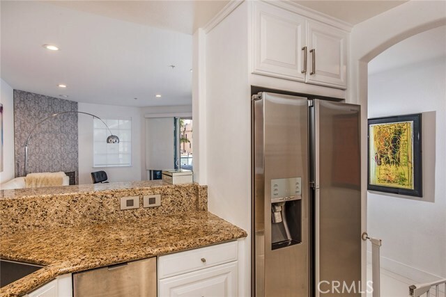 Building Photo - 1500 E Ocean Blvd