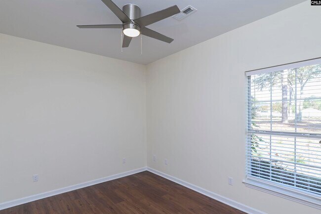 Building Photo - 119 Hutto Hill