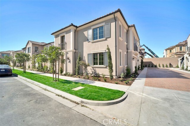 Building Photo - 109 Dolci