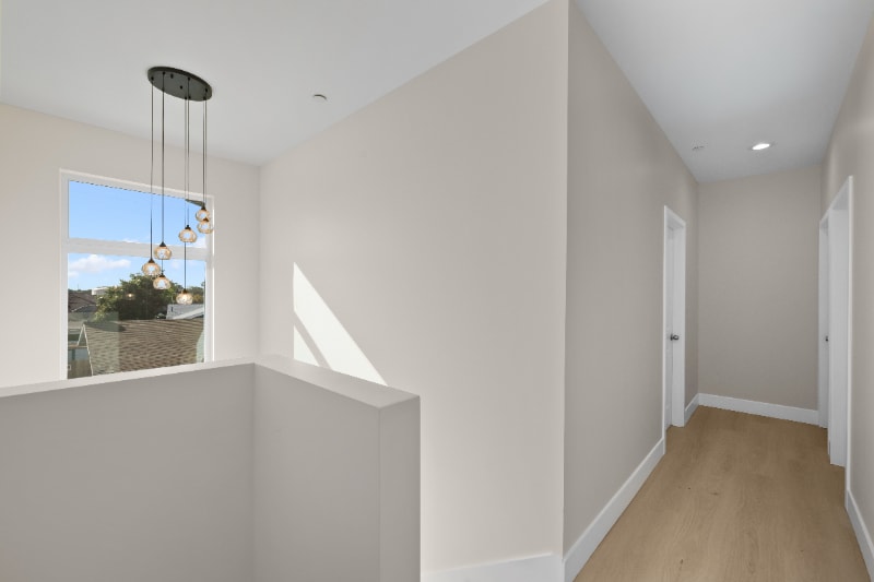 Building Photo - 6914 Walker Ave