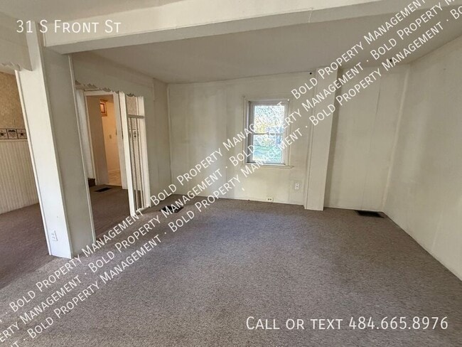 Building Photo - 31 S Front St