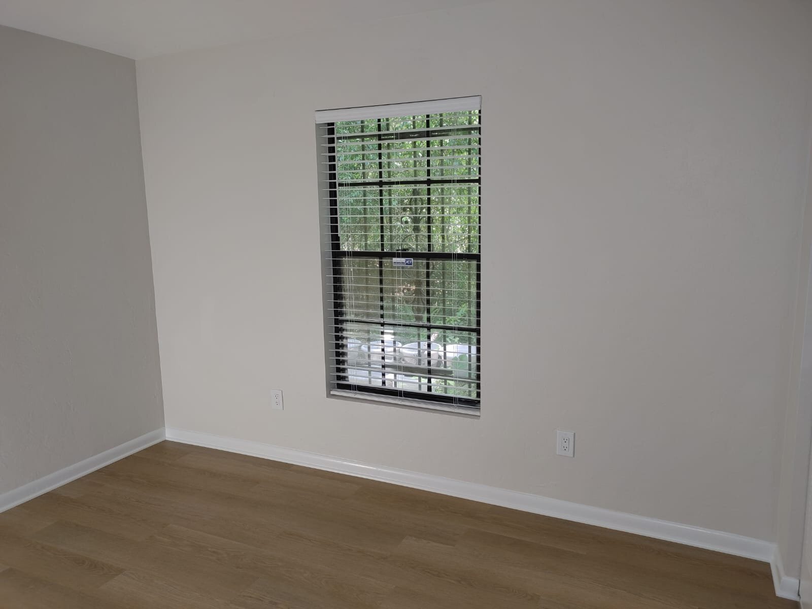 Building Photo - 4405 SW 74th Terrace