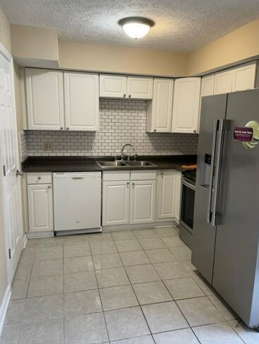 Building Photo - 1578 Worthington Row Dr