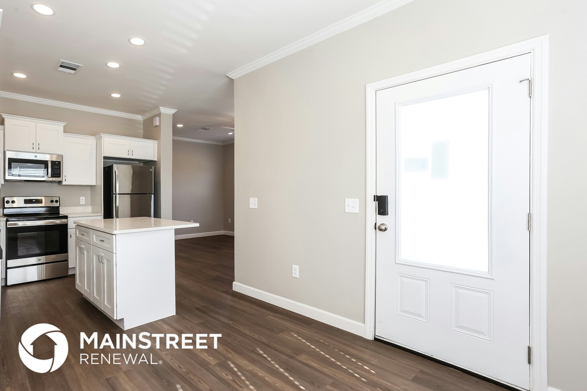 Building Photo - 2119 Lewis St