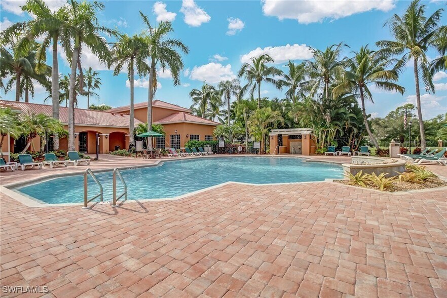 Building Photo - 1270 Wildwood Lakes Blvd