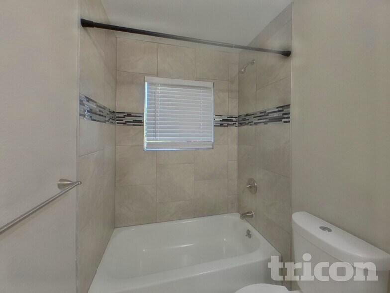 Building Photo - 4706 Wilde Pl