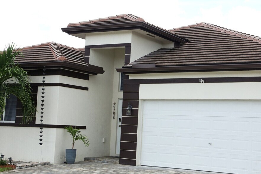 Building Photo - 14758 SW 39th Terrace