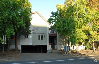 Building Photo - Alderstreet Apartments