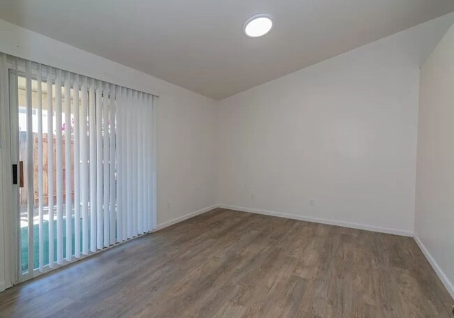 Building Photo - Charming Home For Rent