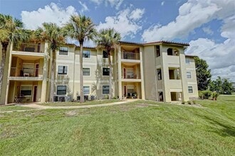 Building Photo - 3038 Parkway Blvd