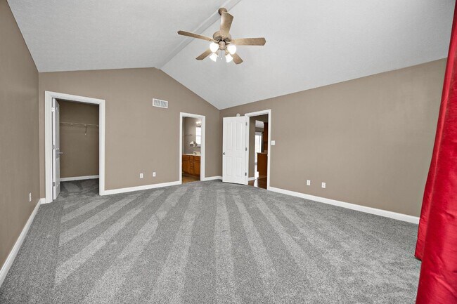 Building Photo - 73 Rosenberger Ln