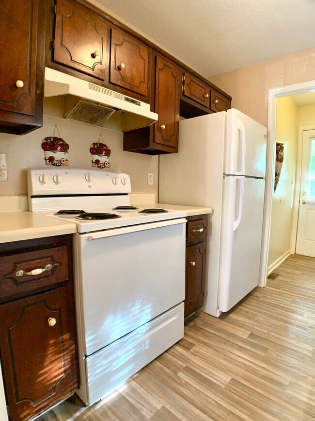Building Photo - 763 Princeton Cir