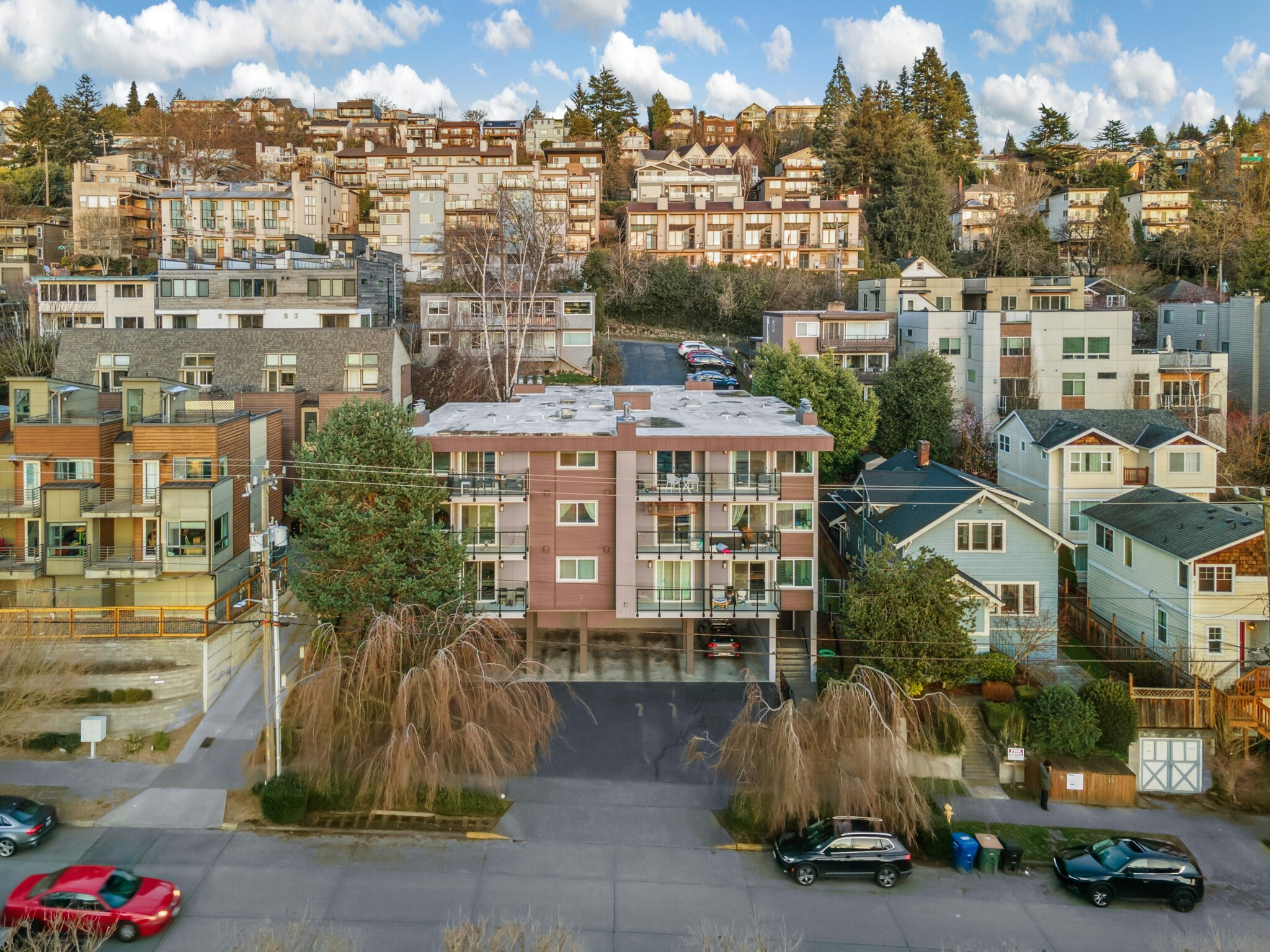 Building Photo - 2034 14th Ave W