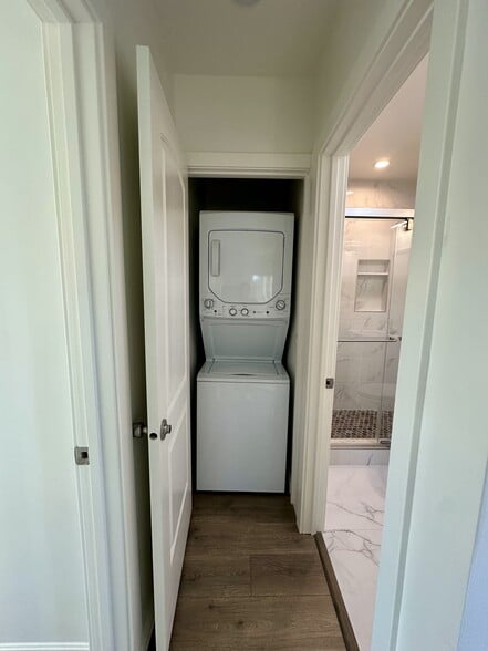 Building Photo - 20341 Superior St