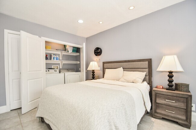 Building Photo - 3912 Childress St