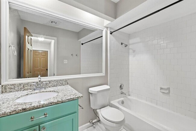 Building Photo - 5414 Village Springs Dr