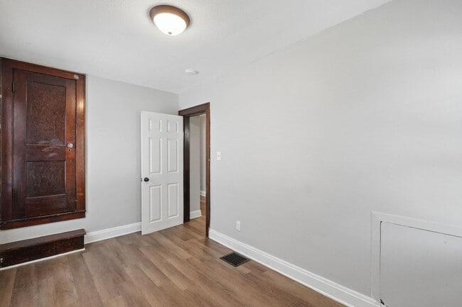 Building Photo - 41-43 N Huron Ave