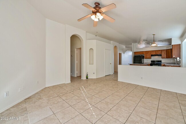 Building Photo - 2607 E Anderson Dr
