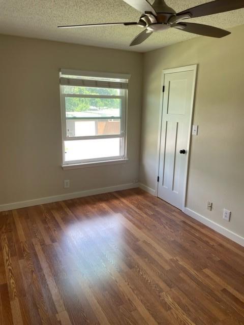 Building Photo - 7104 Hardy Dr