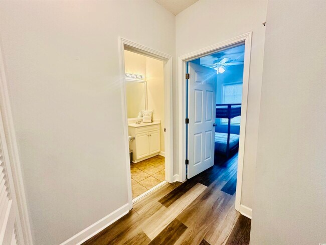 Building Photo - 505 Wickham Dr