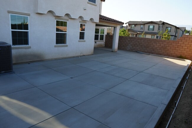 Building Photo - Luxurious Brand-New Home in Ontario Ranch ...