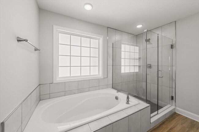 Building Photo - 1537 Old Andes Rd
