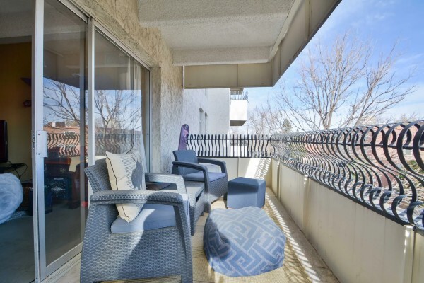 Balcony. ~100 sq. feet (6*12) - 1365 Columbine St